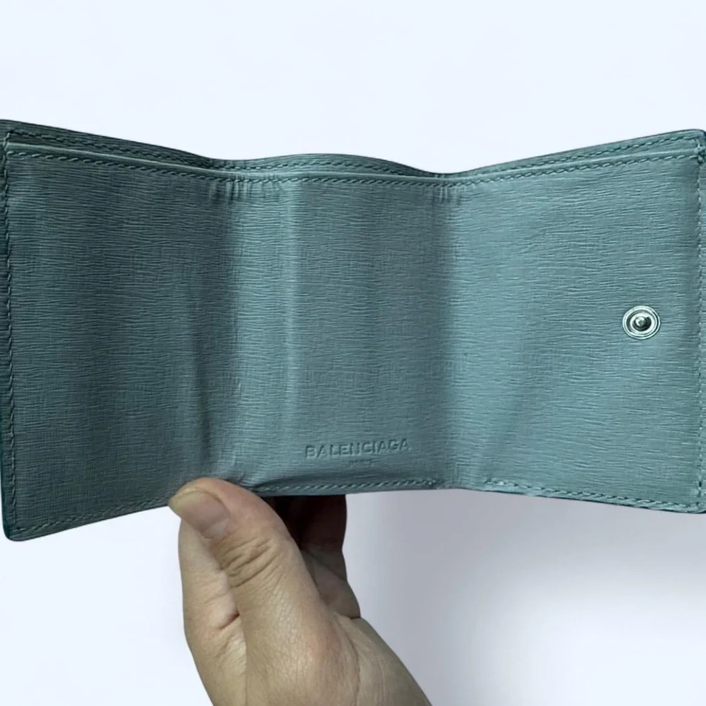 Sold - Picture 3 of 7